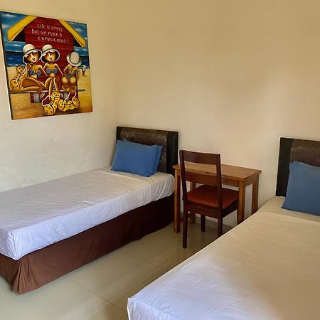 Frog Homestay Sanur Esterno foto