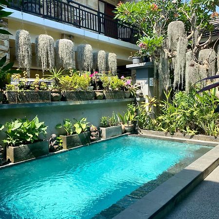 Frog Homestay Sanur Esterno foto