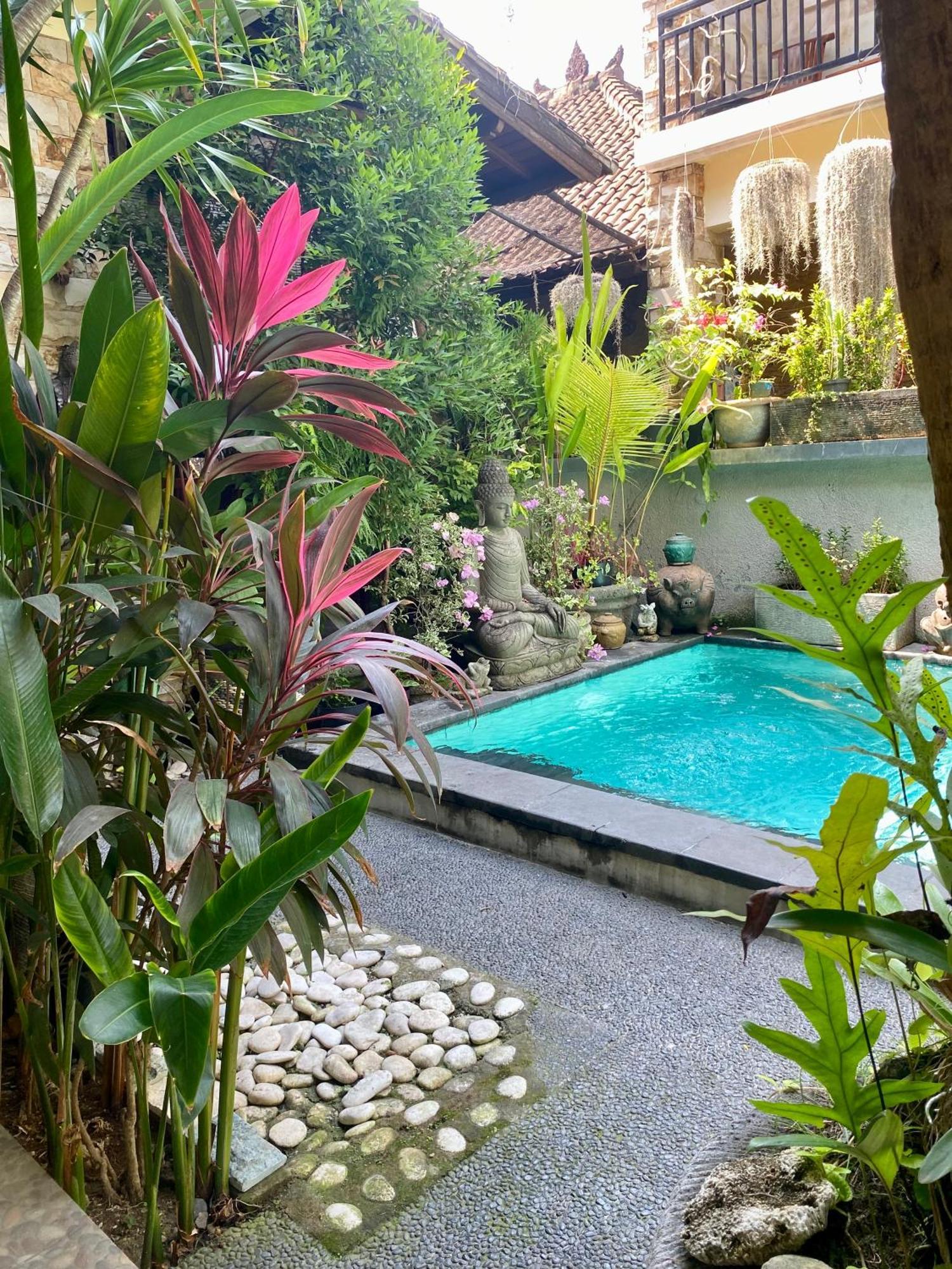Frog Homestay Sanur Esterno foto