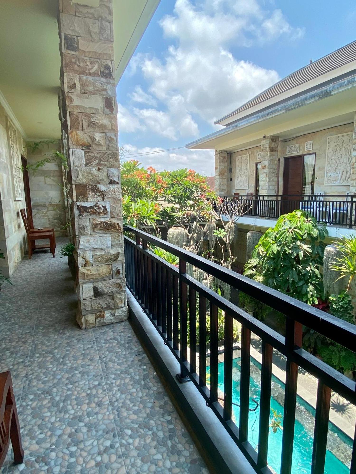 Frog Homestay Sanur Esterno foto