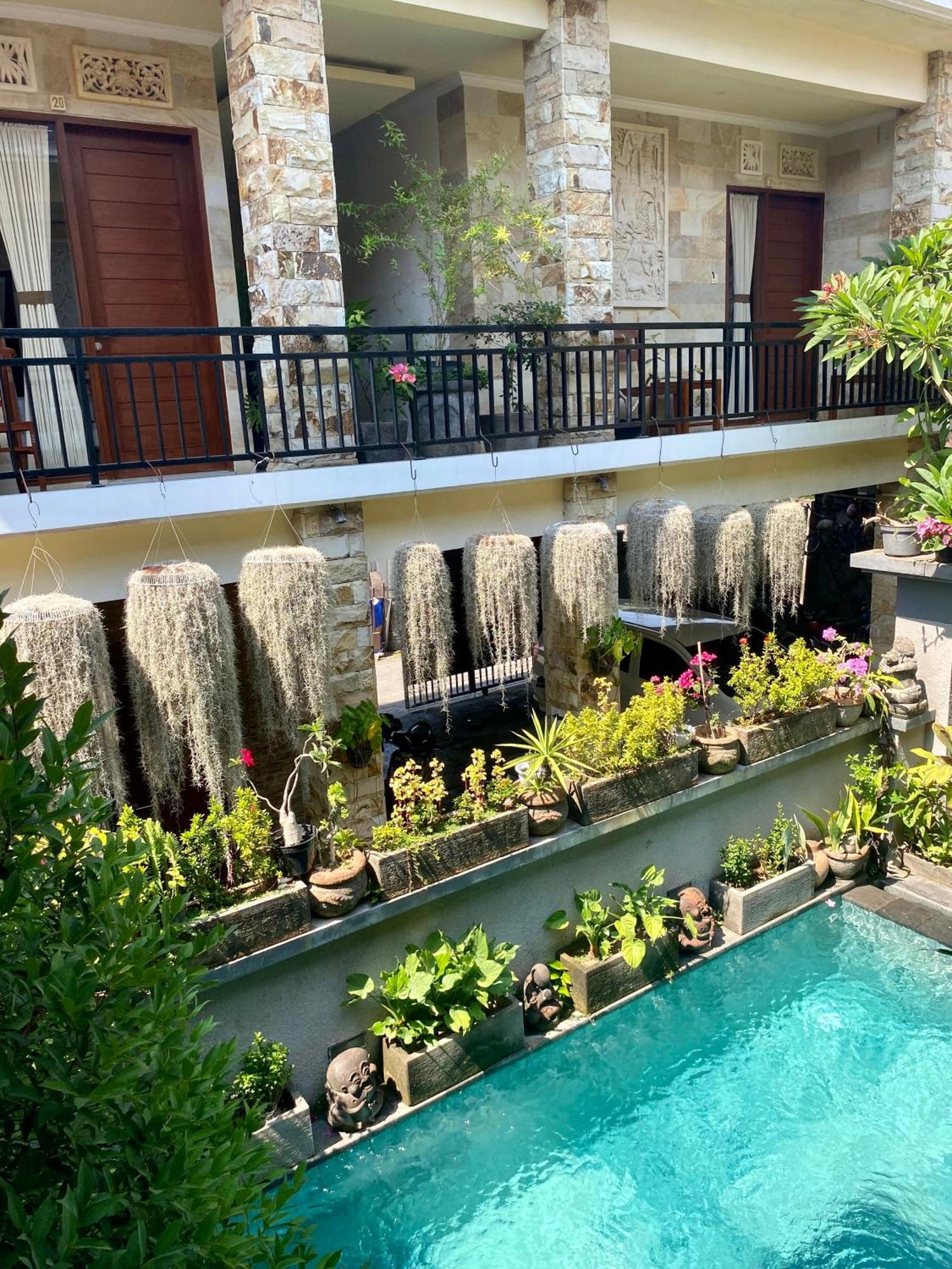 Frog Homestay Sanur Esterno foto