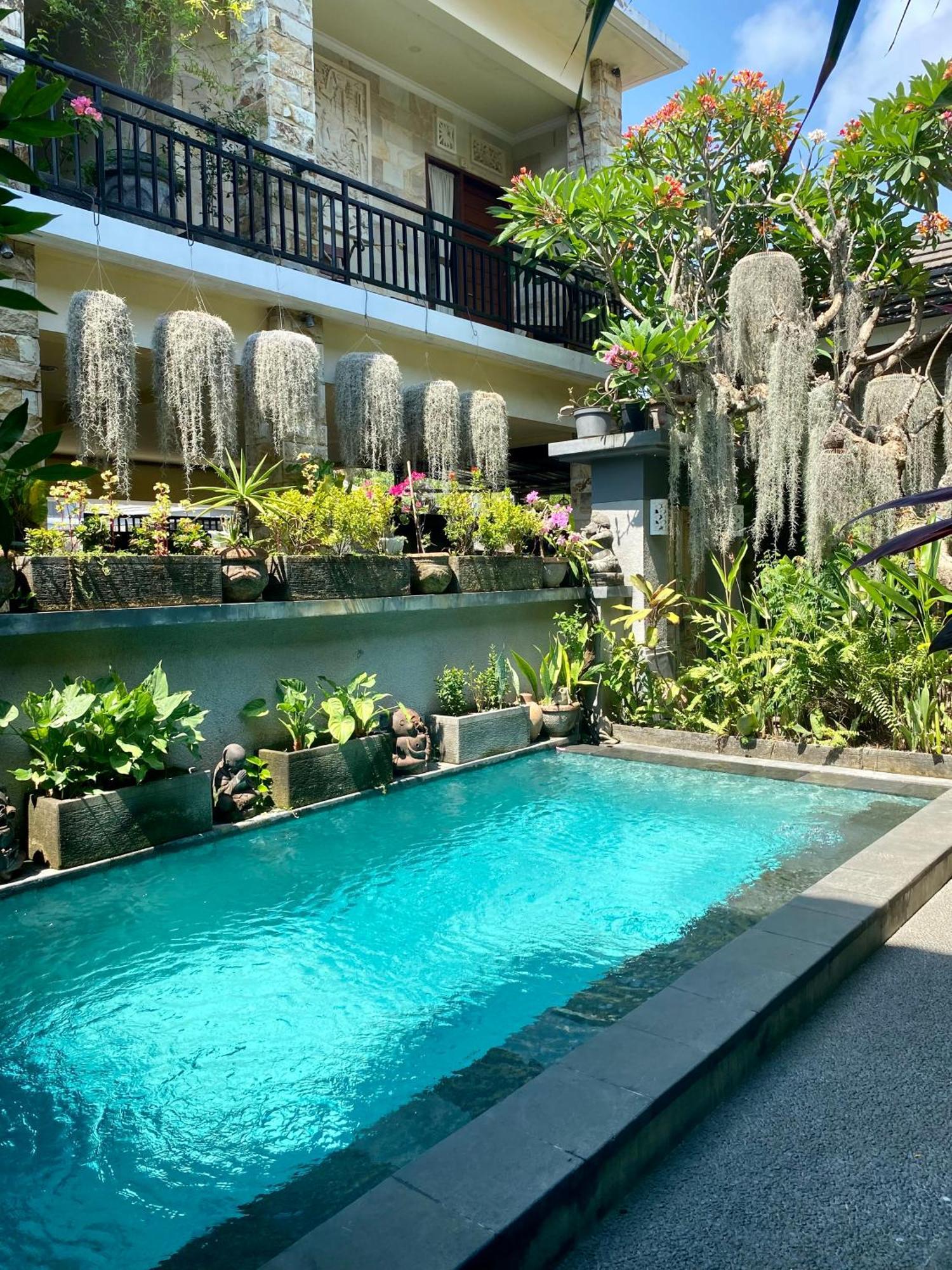 Frog Homestay Sanur Esterno foto